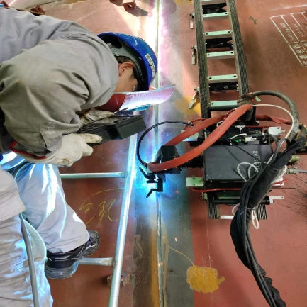 On-site operation scene of automatic MIG welding machine 2 On-site operation scene of automatic MIG welding machine 2